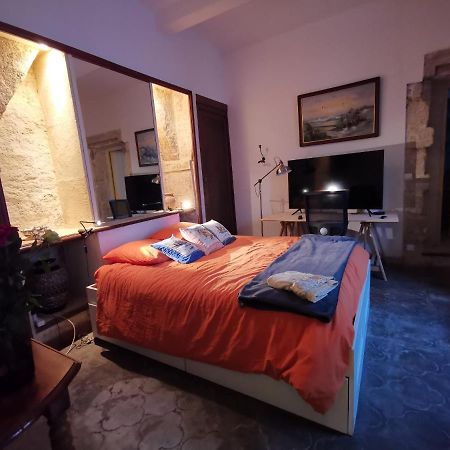 Experience Unique Dans Un Lieu Magique Hotell Vergèze Eksteriør bilde
