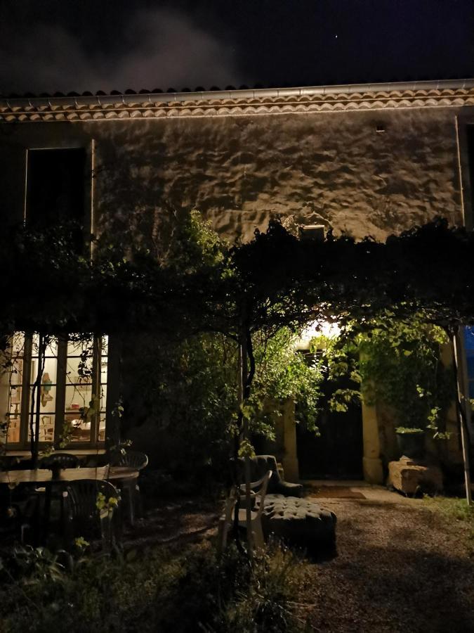 Experience Unique Dans Un Lieu Magique Hotell Vergèze Eksteriør bilde
